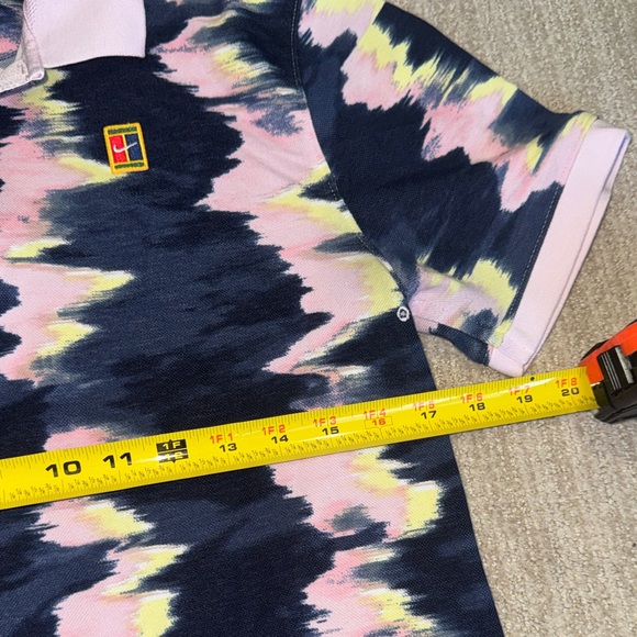 Nike Men's Size M Pink Foam Short Sleeve Polo Print Slim-Fit - Picture 7 of 11